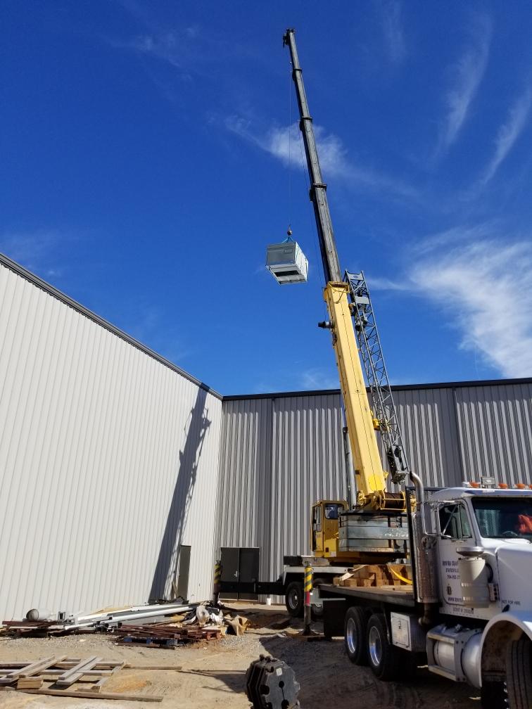 Commercial rooftop crane project in North Carolina